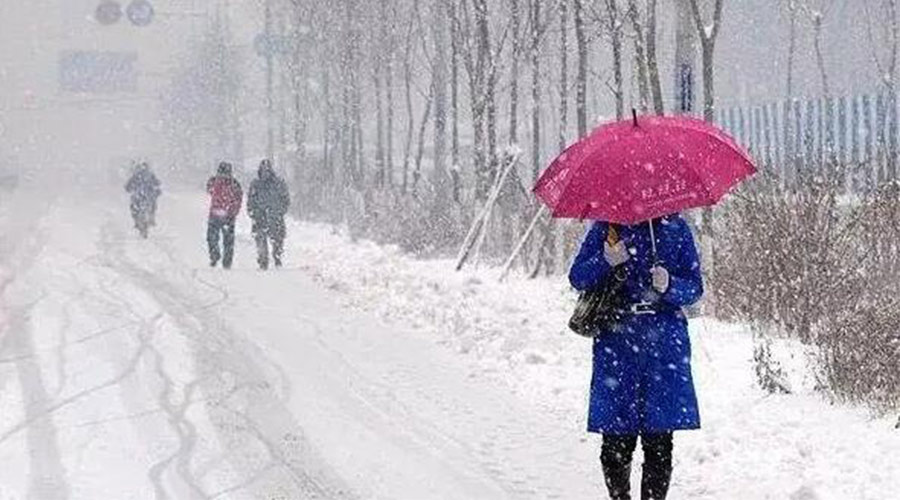 北方雨雪天上線(xiàn)！雨雪天使用衣物烘干機烘衣的好處