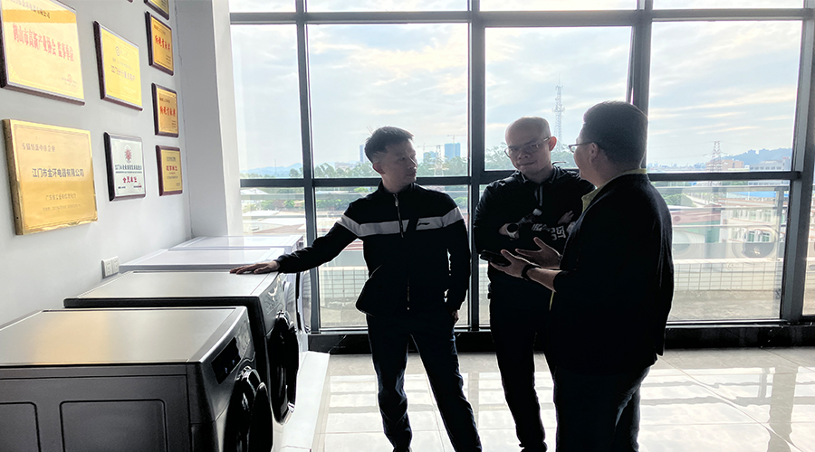 廣交會(huì )熱度延續，金環(huán)電器再迎考察團