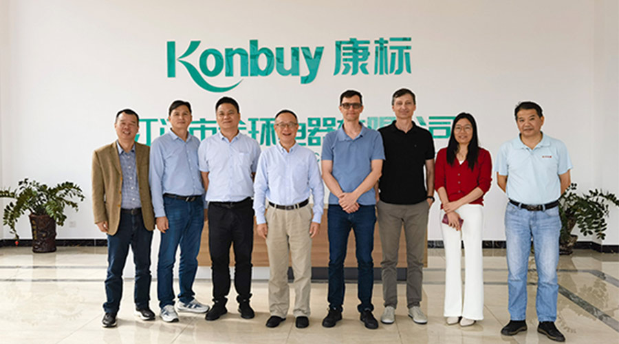 新項目對接！客戶(hù)伊萊克斯親臨金環(huán)電器參觀(guān)指導